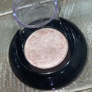 Lancôme Single Eyeshadow in shade *Pink Zinc*